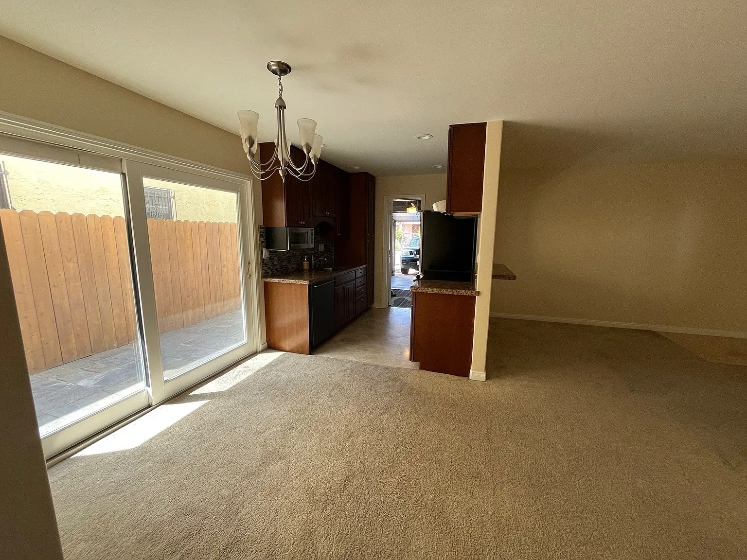 2 bed, 1.5 bath, 849 sqft, $2,900 — Photo 4