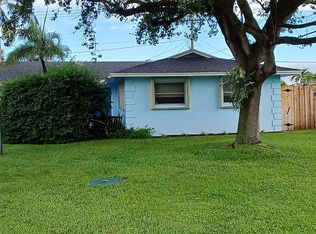 395 Aster St, Palm Beach Gardens, FL 33410