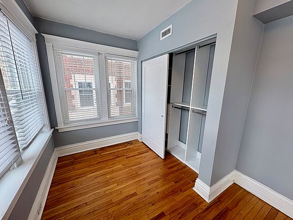5th image of 6252 Northwood Ave #102