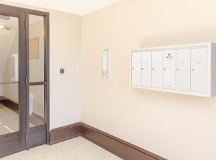 6855 S Ridgeland Ave #401, Chicago, IL 60649