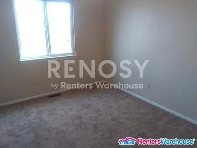 11470 Jay St — Photo 8