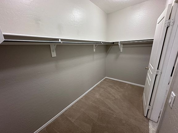 2nd image of 1225 N 36th St Unit 1060