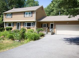 15 Indian Hill Rd, Paxton, MA 01612