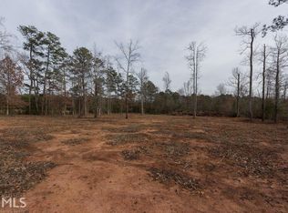 405 Willow Springs Ln, Social Circle, GA 30025