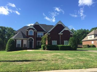 5423 Cliffstone Dr, Smyrna, TN 37167