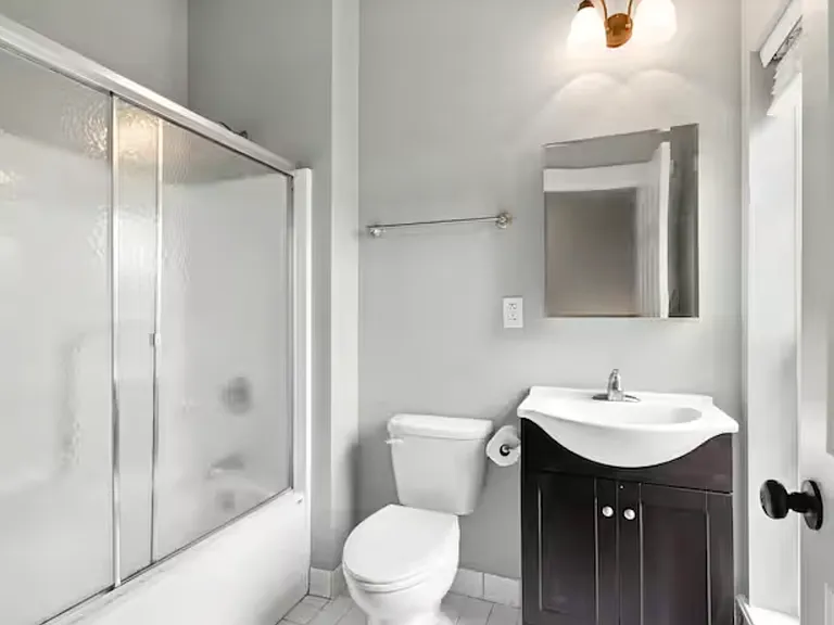 492 N Thomas St — Photo 7