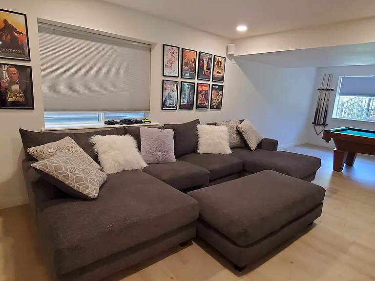 2445 Clayton Cir — Photo 2