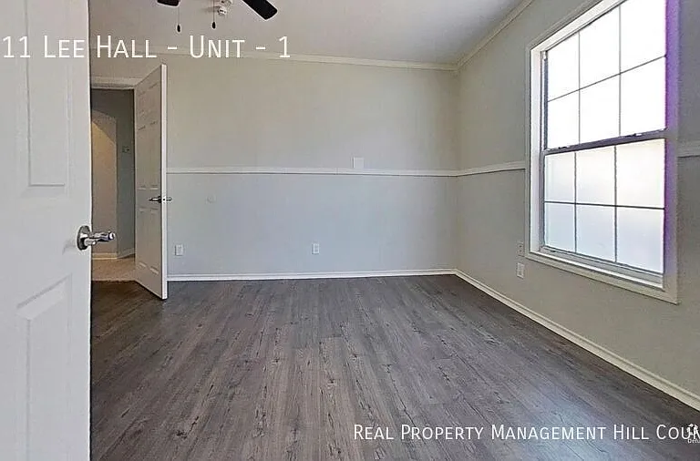 1211 Lee Hall #1 — Photo 9