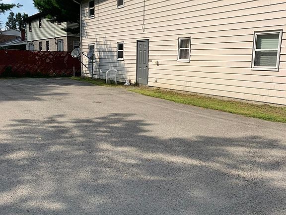 3rd image of 3976 S Schenley Ave #3
