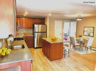 19 Railroad St #A1, Acton, MA 01720