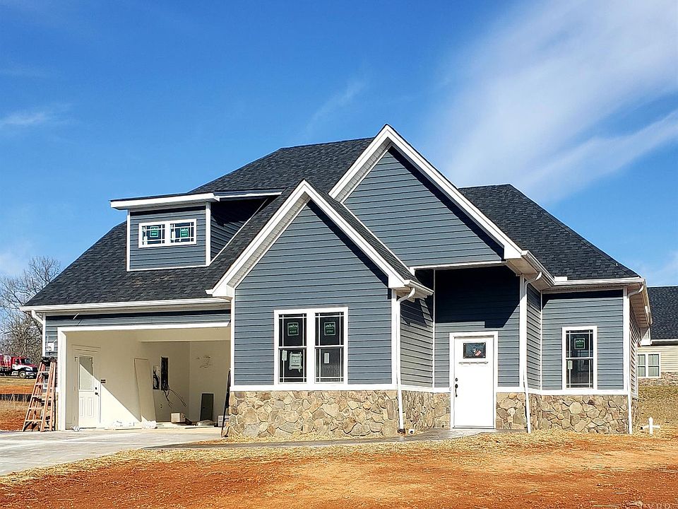 1st image of 72 Emberly Way