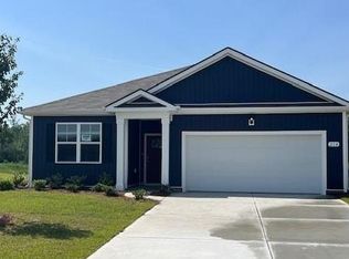 214 Carver Willow Dr, Loris, SC 29569