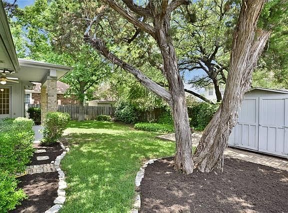 2nd image of 1708 Edelweiss Dr