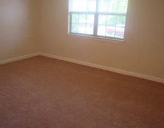668 Whitechapel Dr — Photo 6