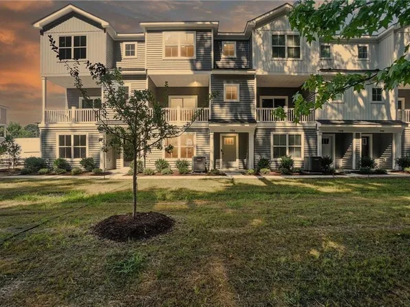 607 Jaden Way #3, Virginia Beach, VA 23454