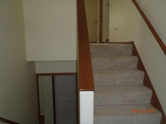2nd image of 1463 Manorwood Dr SE