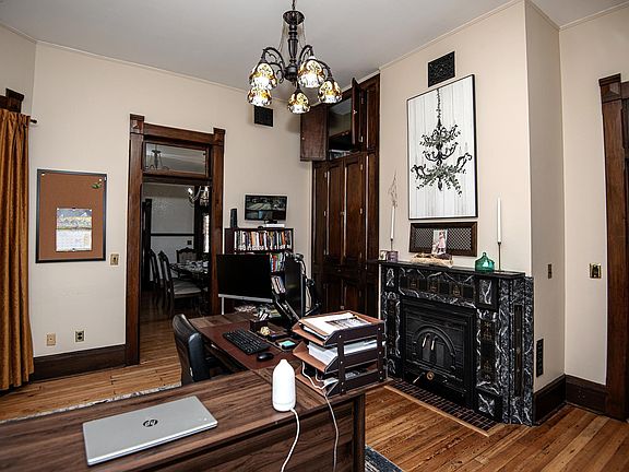4th image of 2697 E Beechwood Ln