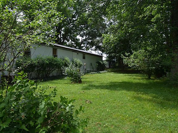 3rd image of 58 Black Oak Cir