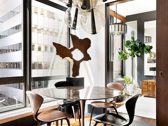 4th image of 40 Broad St APT 21B