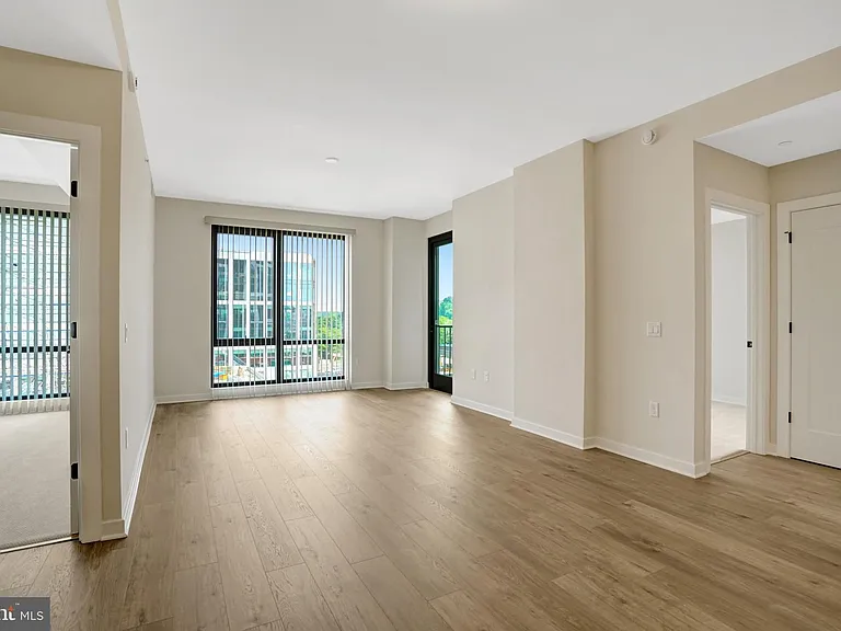 255 W Falls Station Blvd #510 — Photo 10