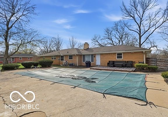 3rd image of 4729 Orlando Ct