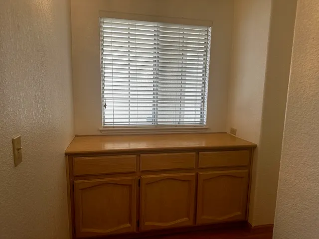 7905 Wymark Dr — Photo 21