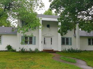 904 SE 14th St, Pryor, OK 74361