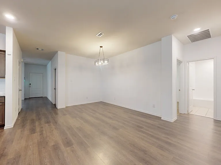 717 Cottonwood Way — Photo 11