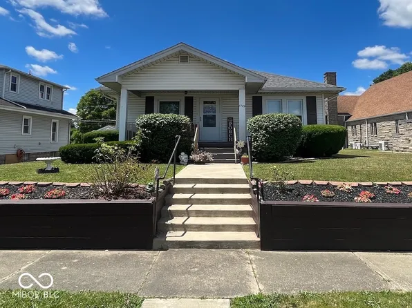 1709 Cherrywood Ave, New Castle, IN 47362