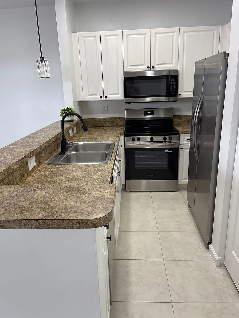 3102 Coral Ridge Dr — Photo 3