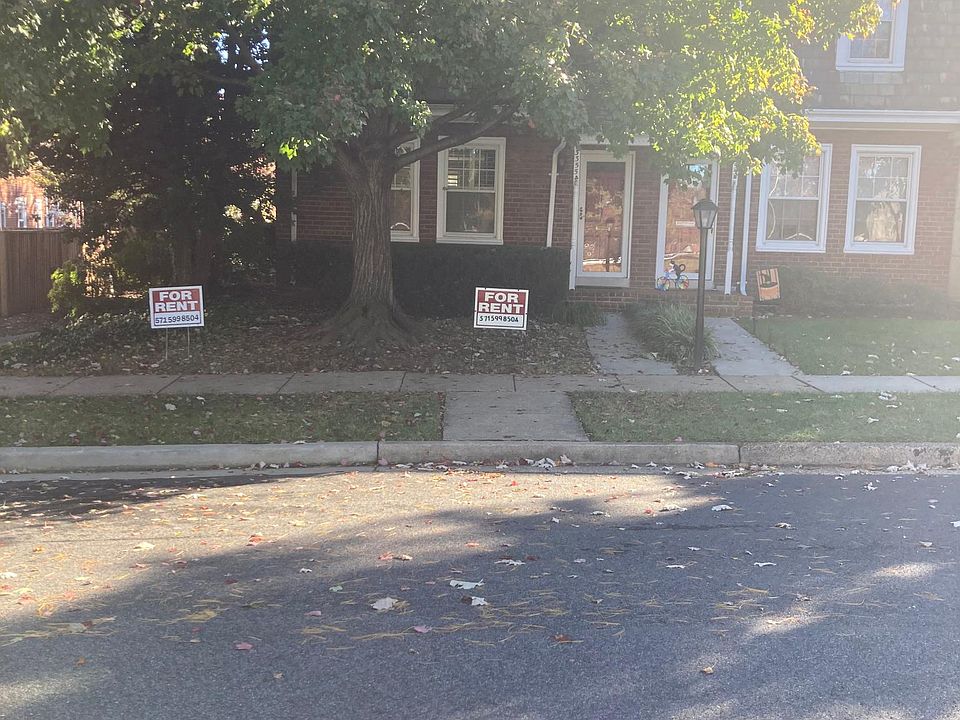 1st image of 3355A S Wakefield St