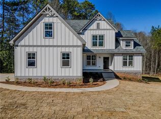 185 Lawrence Dr, Villa Rica, GA 30180