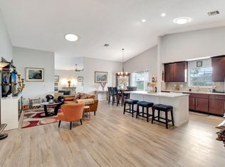 3352 Justin Cir, West Palm Beach, FL 33417