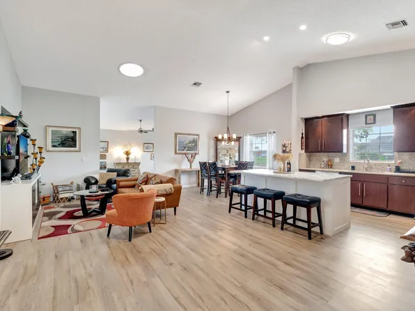 3352 Justin Circle, West Palm Beach, FL 33417