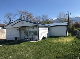 828 N Valeria Dr, Layton, UT 84041