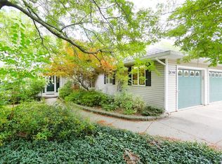 8390 Stahley Rd, East Amherst, NY 14051