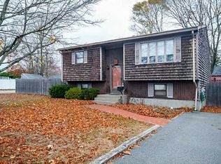 65 Royland Rd, Warwick, RI 02889