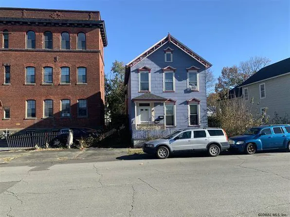 430 4th Ave, Troy, NY 12182