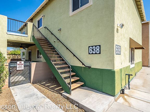 3rd image of 638 E Lester St #2910508