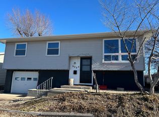 923 S Lincoln Ave, Grand Island, NE 68801
