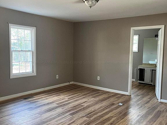 4th image of 511 Amory Ave
