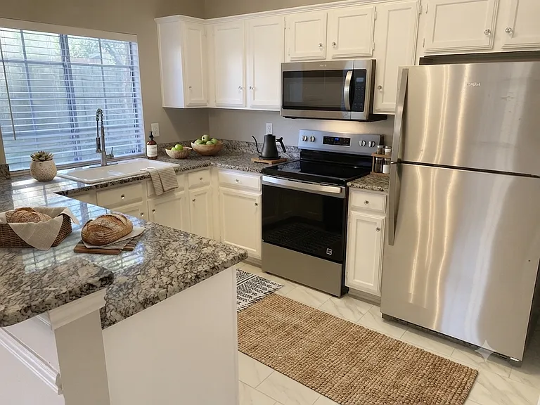 1901 Timberline Ln — Photo 6