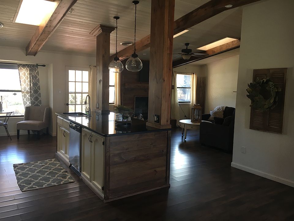 1st image of 454 Eagle Dr