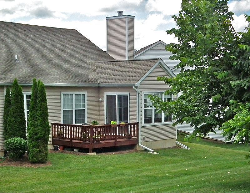 2nd image of 1330 Nottington Ct