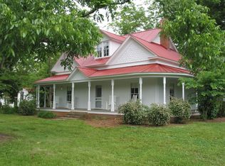 210 W College Ave, Shelby, NC 28152