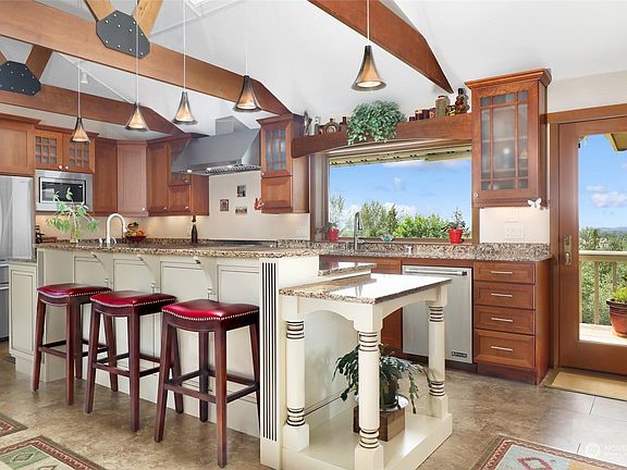 5th image of 17539 S Skyridge Dr