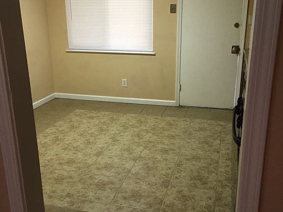 2nd image of 3859 E Grant Ave