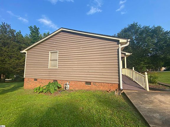 5th image of 600 Holland Rd