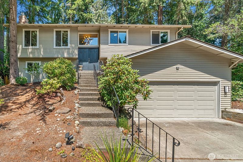 2nd image of 10614 NE 149TH ST