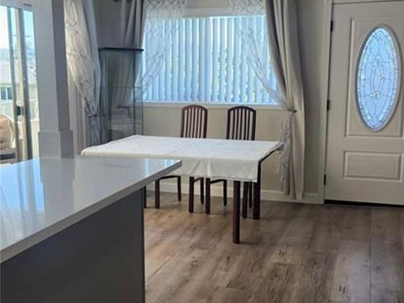 4th image of 330 N Howard St APT 212